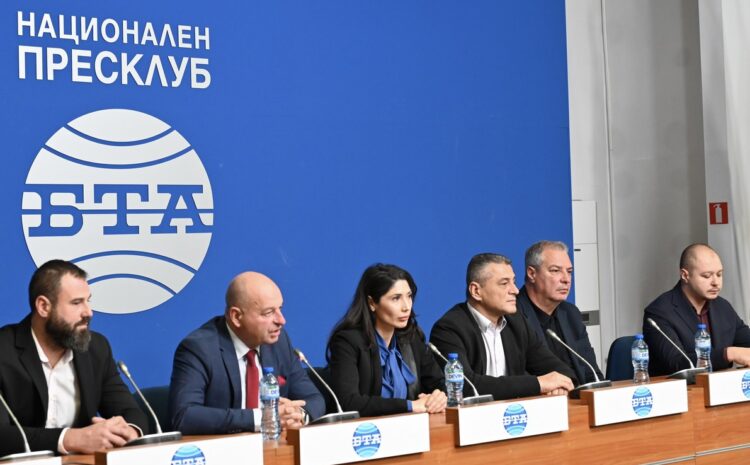  Гражданско движение поиска организиране на референдум за президентска република